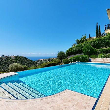 4 Bedroom Villa Helidoni With Private Infinity Pool, Aphrodite Hills Resort 库克里亚 外观 照片