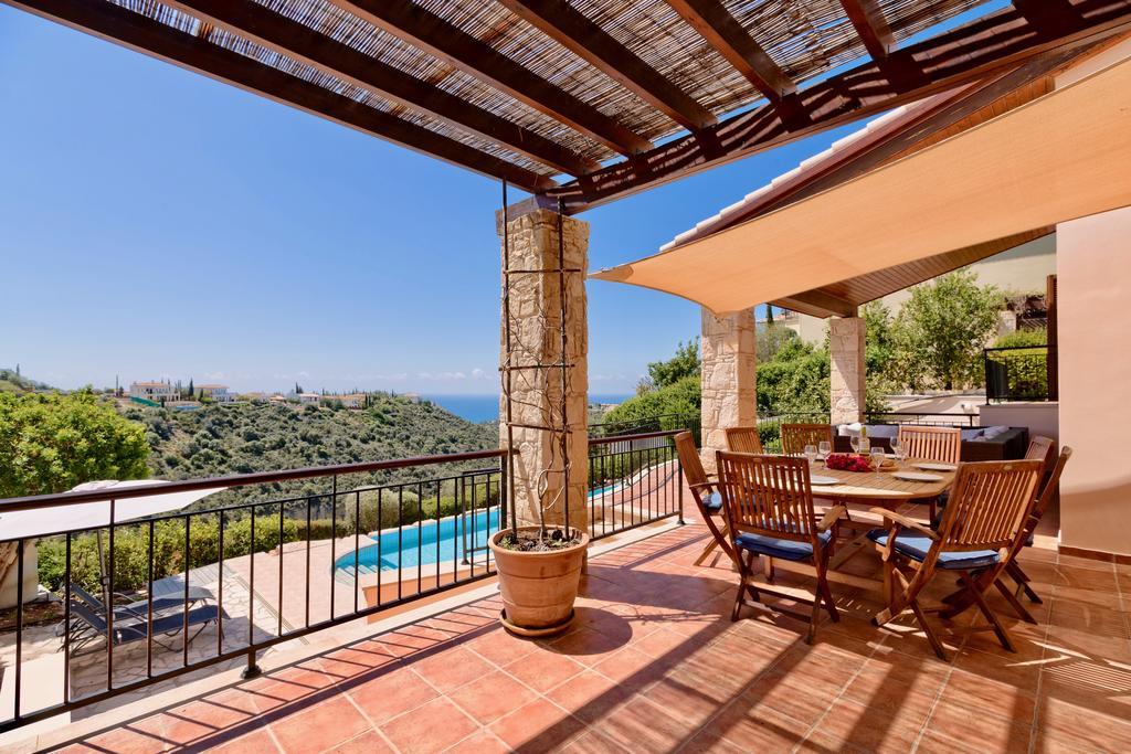 4 Bedroom Villa Helidoni With Private Infinity Pool, Aphrodite Hills Resort 库克里亚 外观 照片